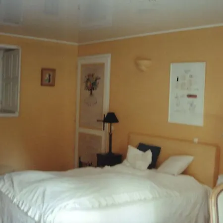 Bed & Breakfast Logis De Semur