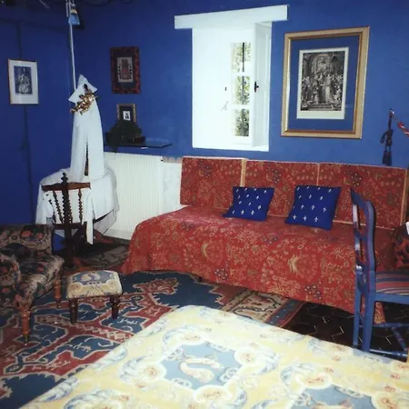 Bed & Breakfast Logis De Semur Mareil-sur-Loir