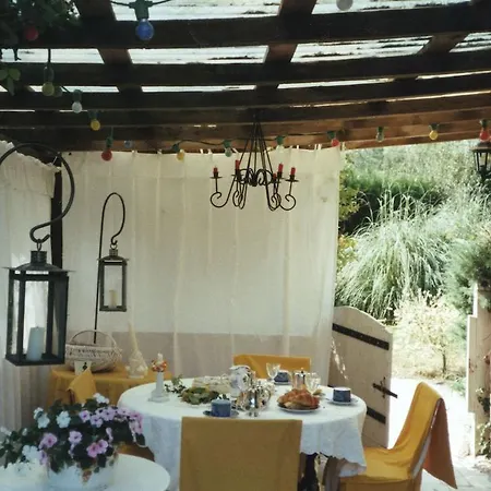 Bed & Breakfast Logis De Semur